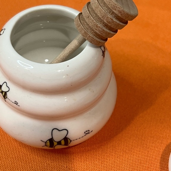 Ceramic Honey Pot with Dipper - Picture 9 of 11